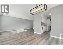Dining nook - 427 Poth Way, Saskatoon, SK S7M4V8 Photo 10