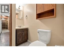 427 Poth Way, Saskatoon, SK S7M4V8 Photo 33