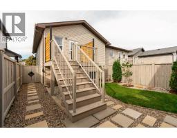 113 Mt Sundance Crescent W, Lethbridge, AB T1J0L4 Photo 34