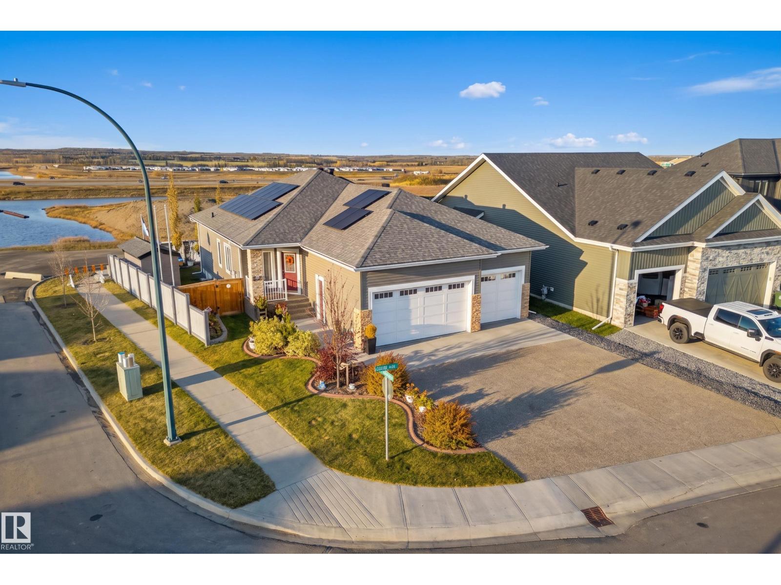 45 DARBY CR, Spruce Grove