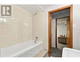 105 Chesterfield Avenue, London South, ON N5Z3M9 Photo 29