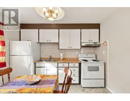 105 Chesterfield Avenue, London South, ON N5Z3M9 Photo 9