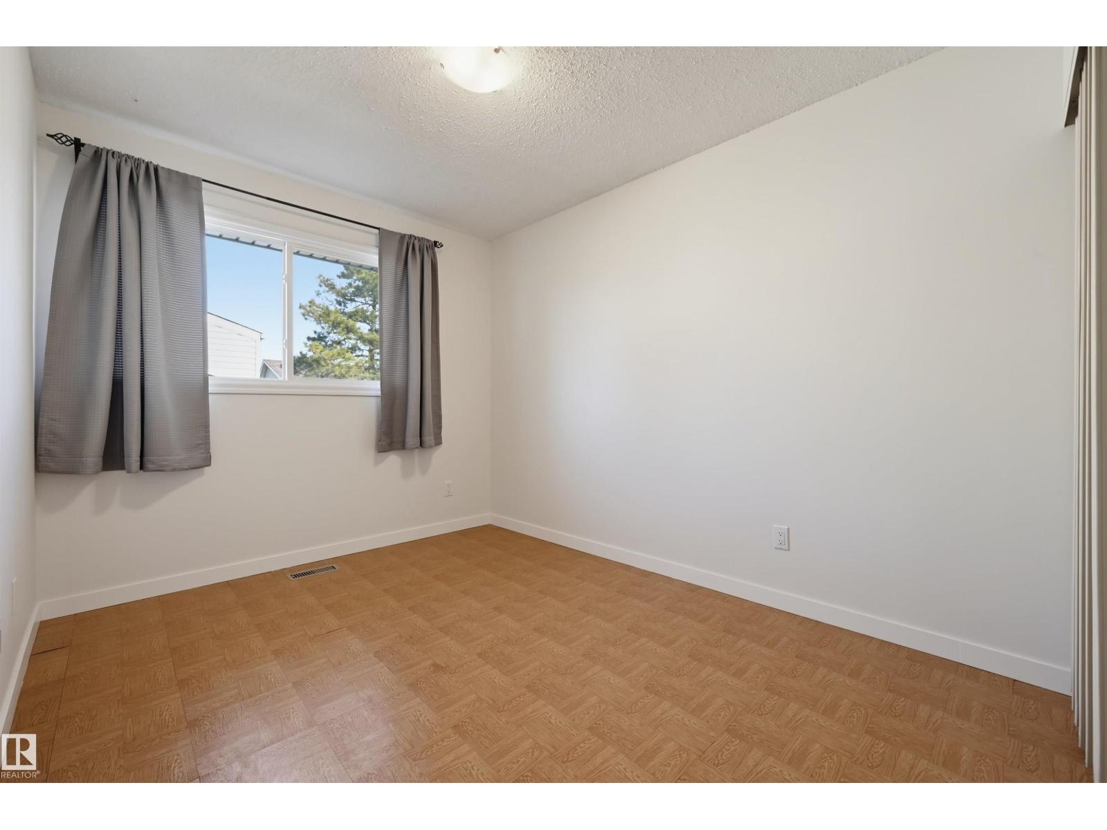 15107 54 ST NW, Edmonton — photo 24
