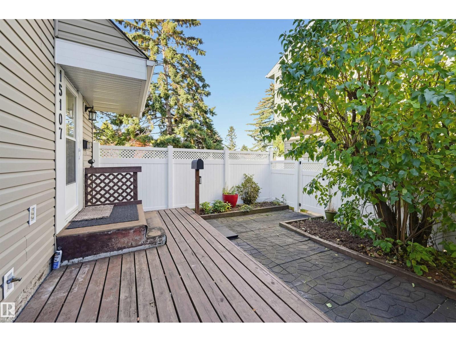 15107 54 ST NW, Edmonton — photo 4