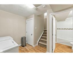 9531 Simpson Co Nw, Edmonton, AB T6R0T8 Photo 37
