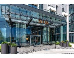 404 - 30 Inn On The Park Drive, Toronto, ON M3C0P7 Photo 10