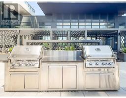 404 - 30 Inn On The Park Drive, Toronto, ON M3C0P7 Photo 14