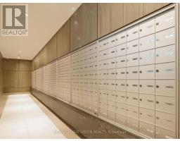 404 - 30 Inn On The Park Drive, Toronto, ON M3C0P7 Photo 22
