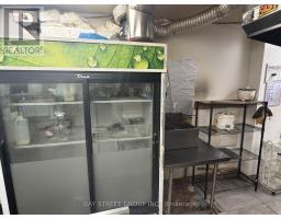 189 Dundas Street W, Toronto, ON M5G1C7 Photo 6