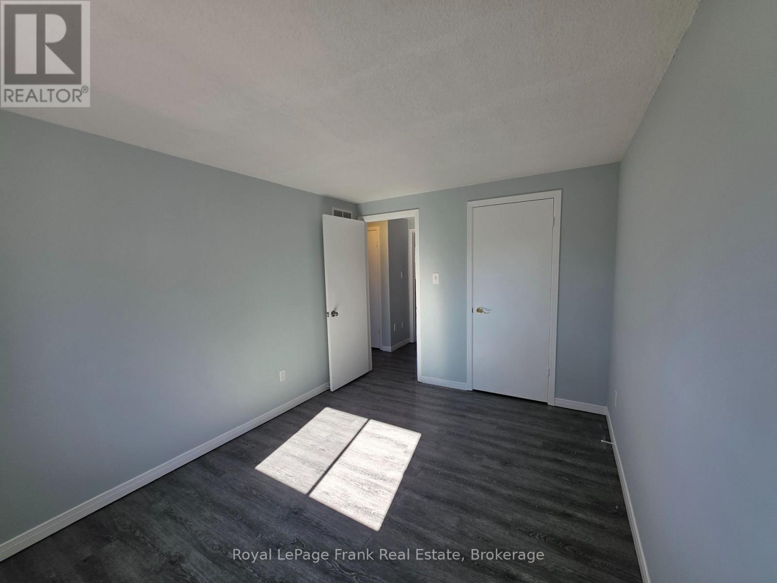 35 Kingsview Court, Clarington, ON photo 13