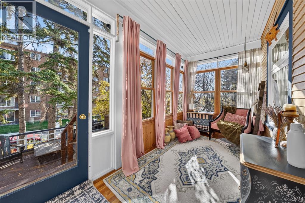 2619 15 Street SW, Calgary — photo 3