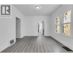 Kitchen - 1022-1024 Lincoln Road, Windsor, ON N8Y2H4 Photo 6