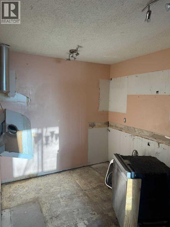 354 Fonda Way SE, Calgary — photo 5