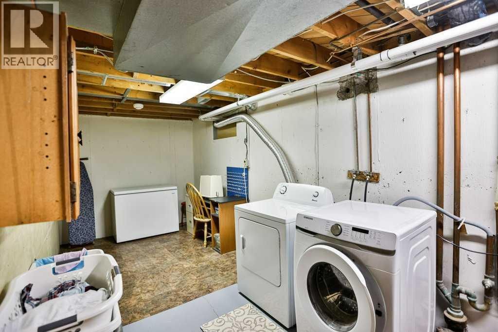 1703 Lakeside Road S, Lethbridge — photo 24