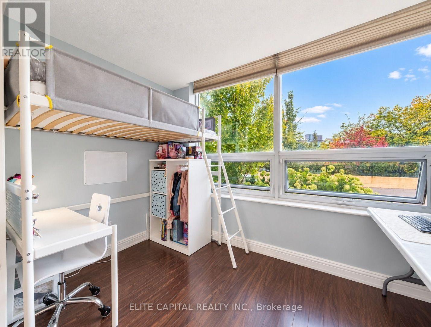 115 - 326 MAJOR MACKENZIE DRIVE E, Richmond Hill (Crosby) — photo 8