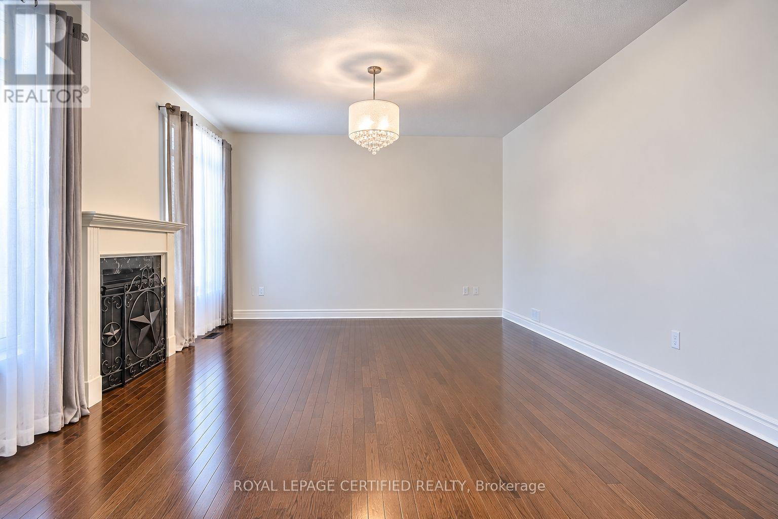 170 Gibson Circle, Bradford West Gwillimbury photo 7