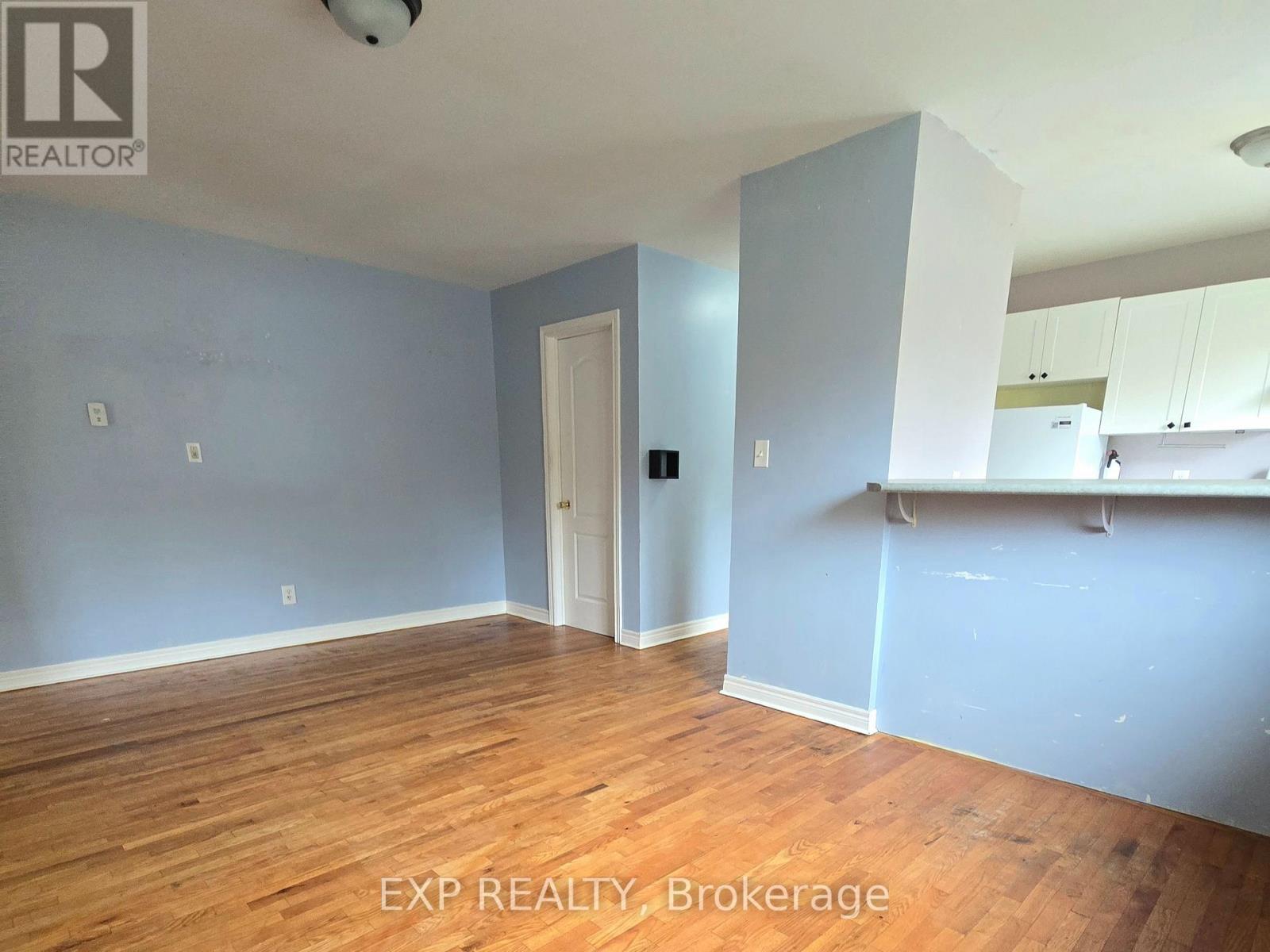 1-1 Maple Road, Tiny photo 5