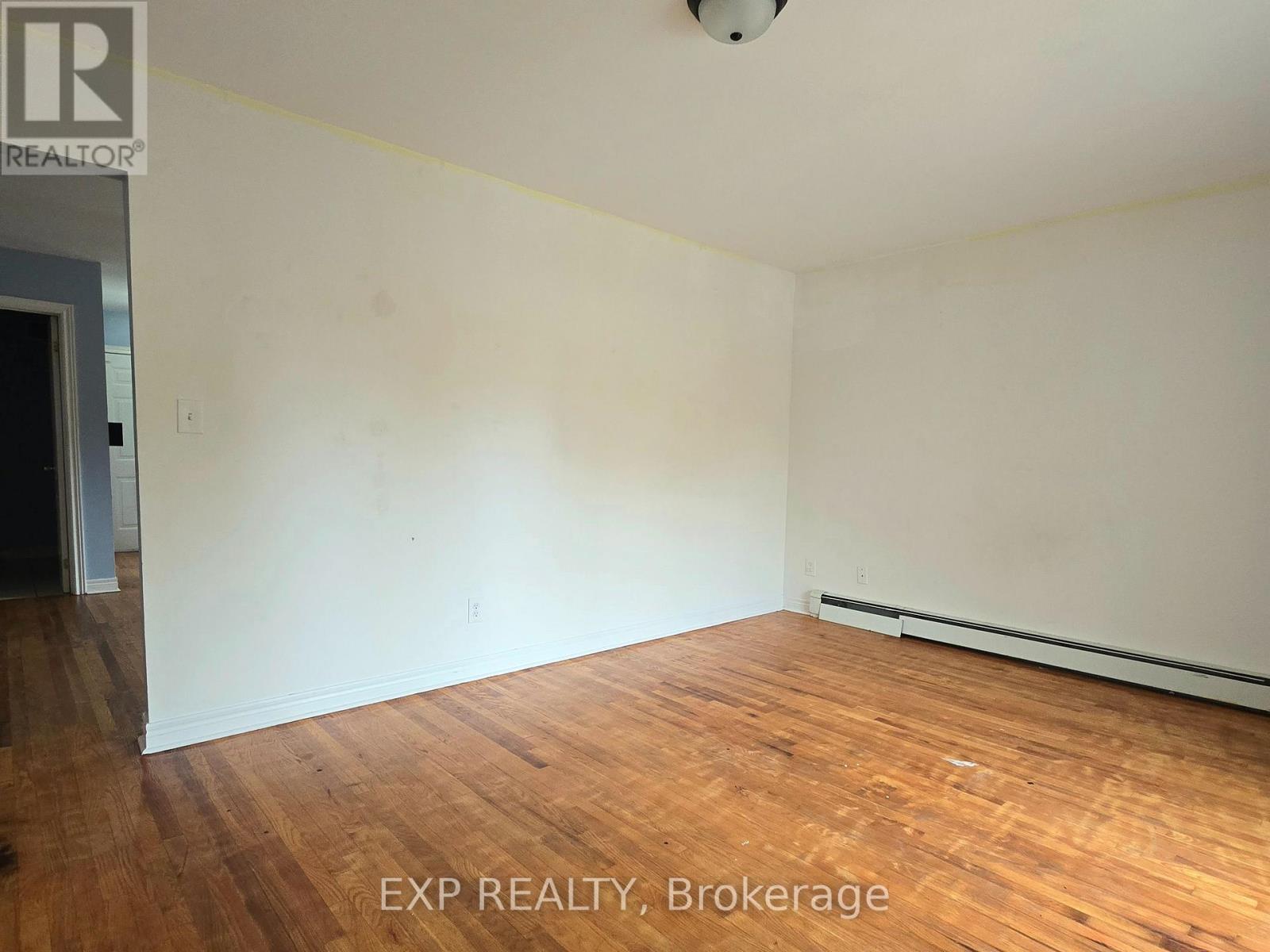 1-1 Maple Road, Tiny photo 7