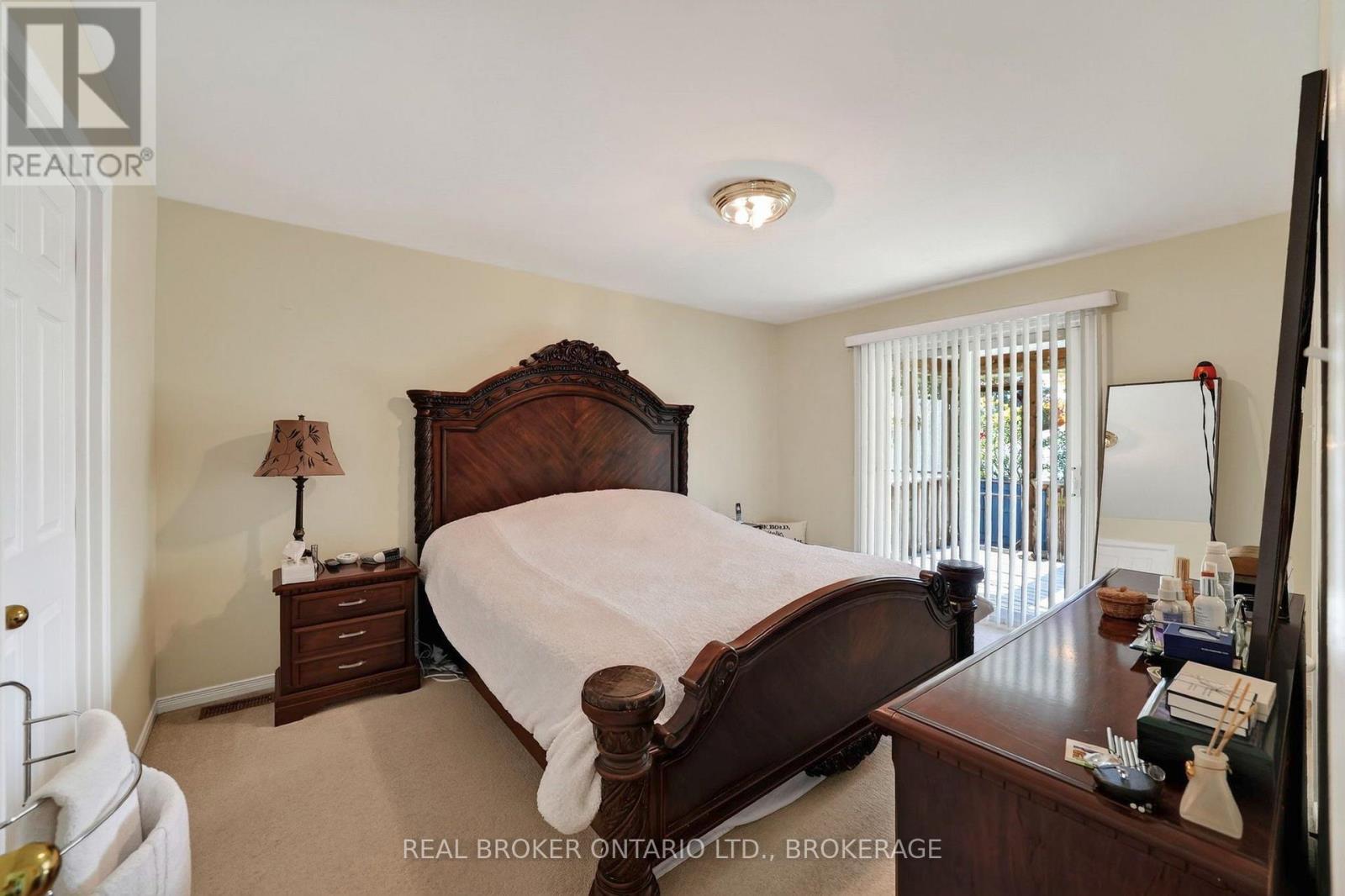133 BRYDEN AVENUE - 22