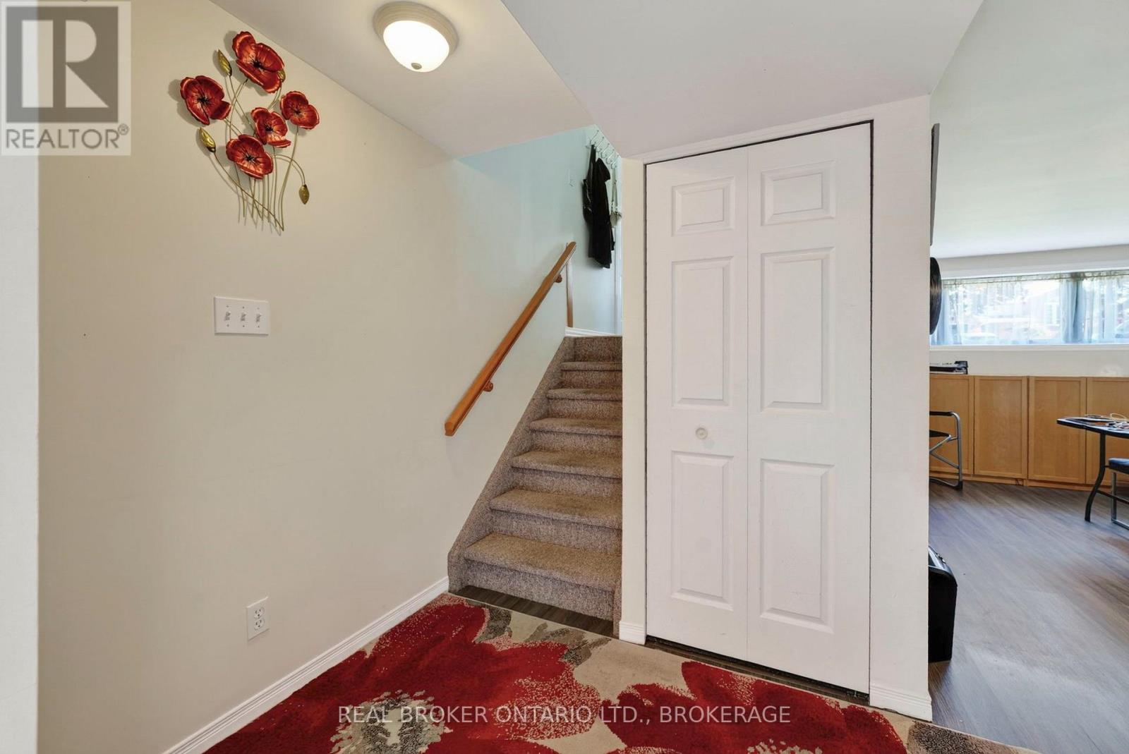 133 BRYDEN AVENUE - 28
