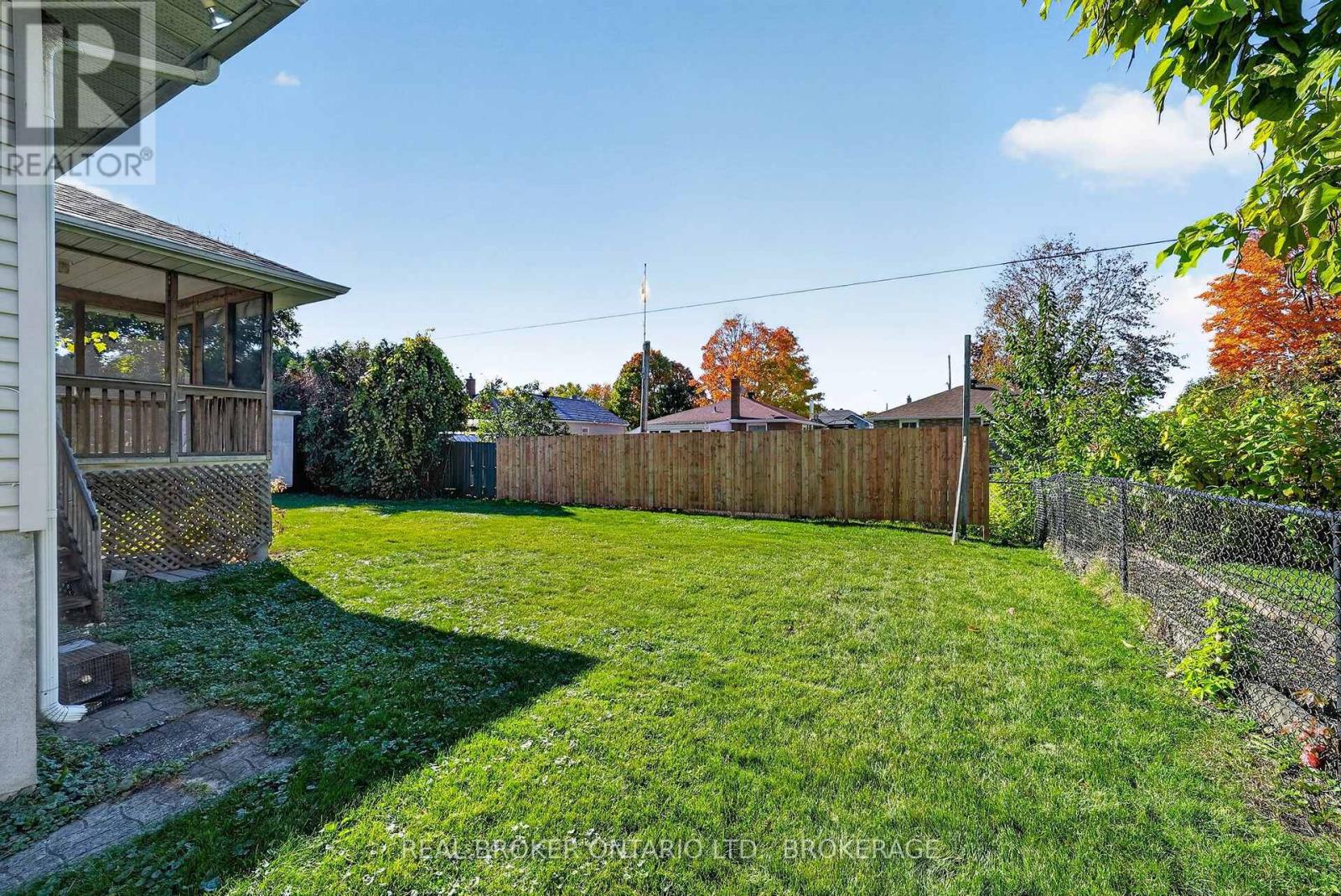 133 BRYDEN AVENUE - 43