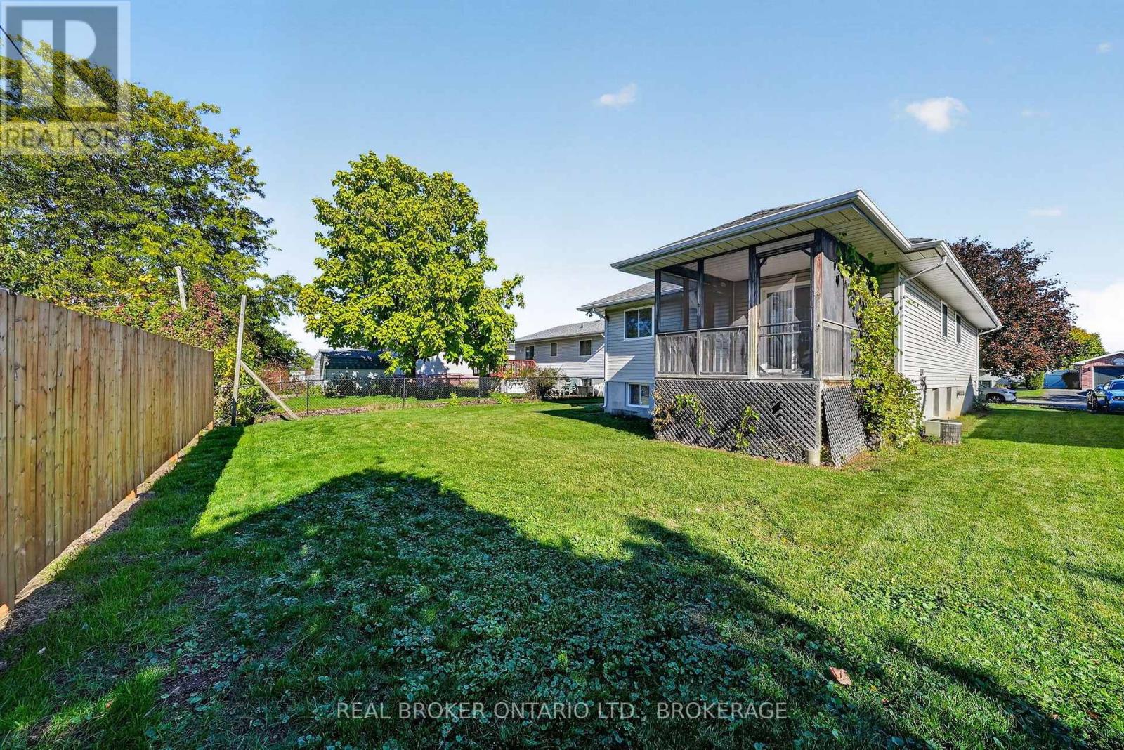 133 BRYDEN AVENUE - 46