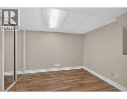 600 Holly Hill Crescent, Burlington, ON L7L3Z7 Photo 34