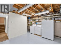 600 Holly Hill Crescent, Burlington, ON L7L3Z7 Photo 36