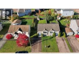 138 Penrose Street, photo 4