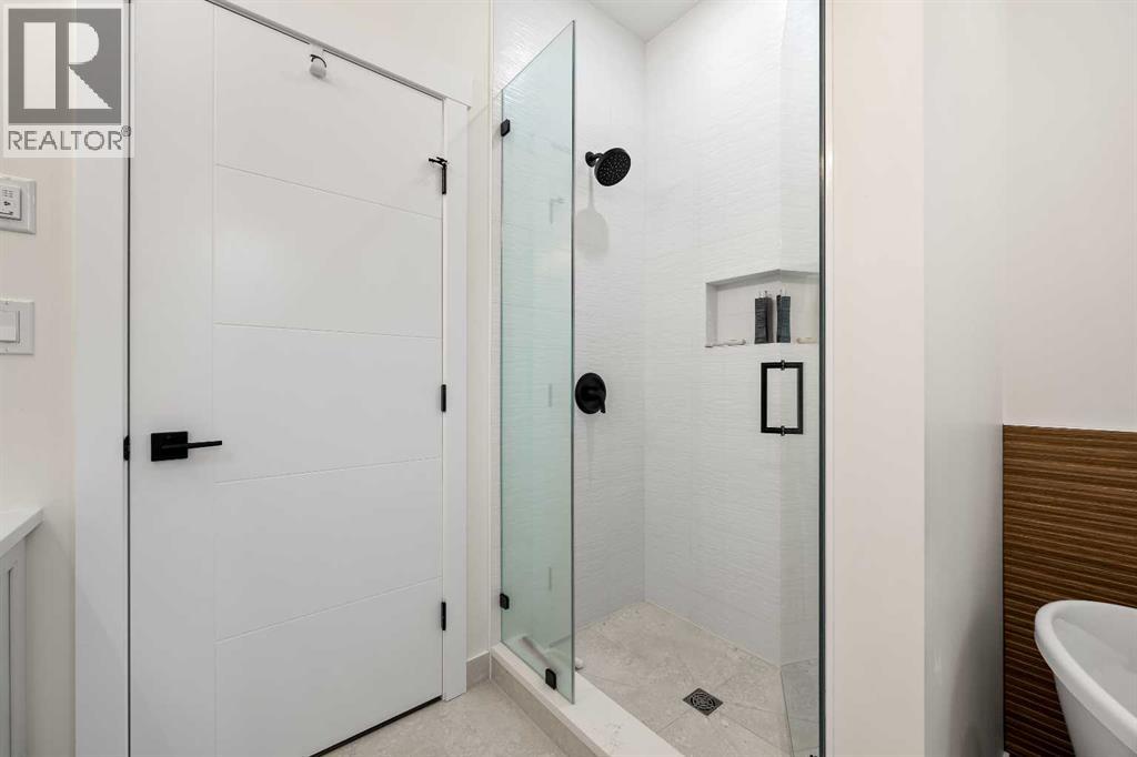 1806 60A Avenue Close, photo 27 of 39