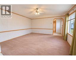 Living room - 512 Porter Street, Coaldale, AB T1M0B1 Photo 7