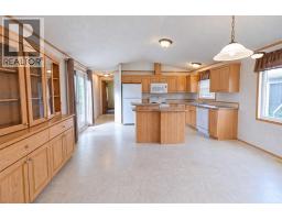 Primary Bedroom - 512 Porter Street, Coaldale, AB T1M0B1 Photo 9