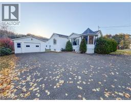 533 Broadway Boulevard West, photo 3