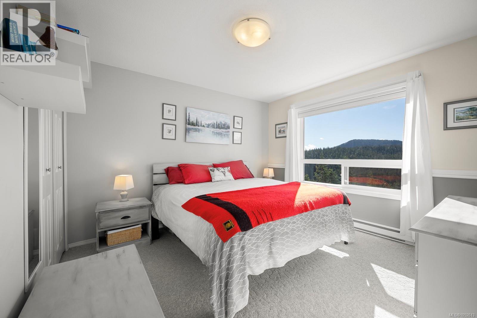 204 1105 Henry Rd, Courtenay - Image 1