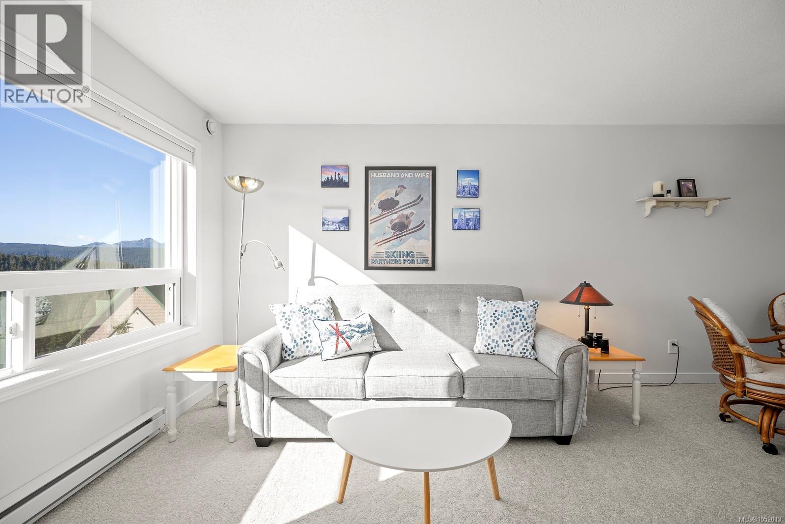 204 1105 Henry Rd, Courtenay - Image 1