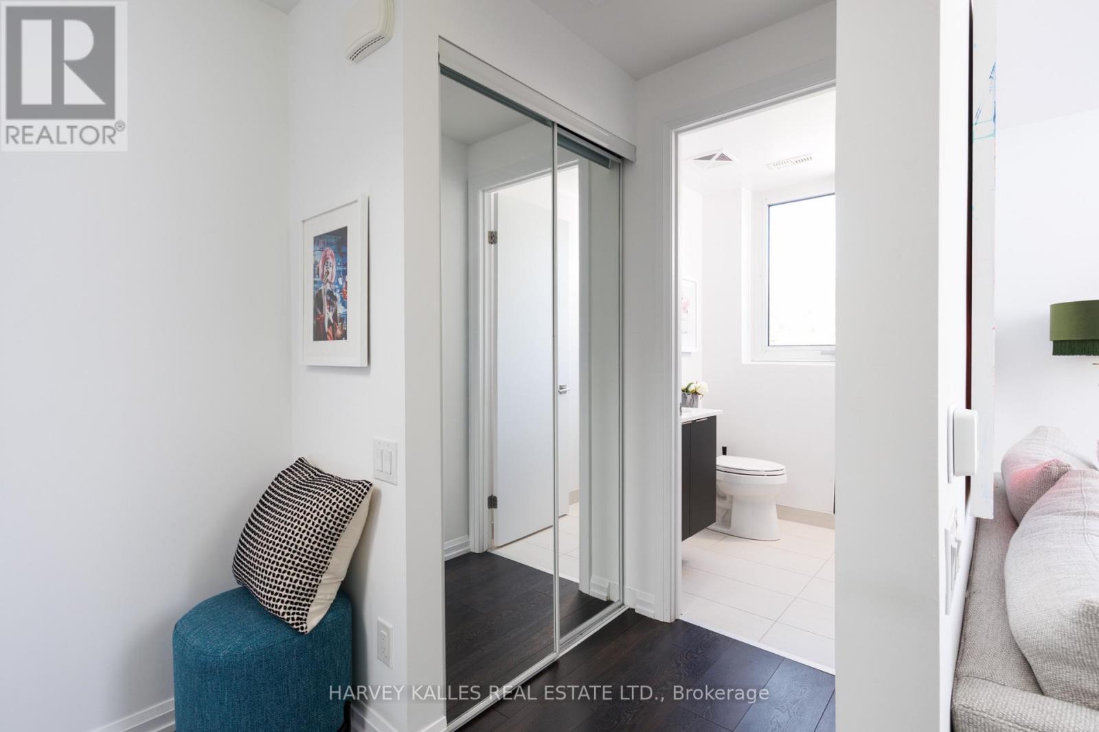 Th49- 10 Brin Drive, Toronto, ON photo 17