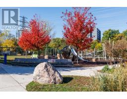 Th49 - 10 Brin Drive, Toronto, ON M8X0B3 Photo 36