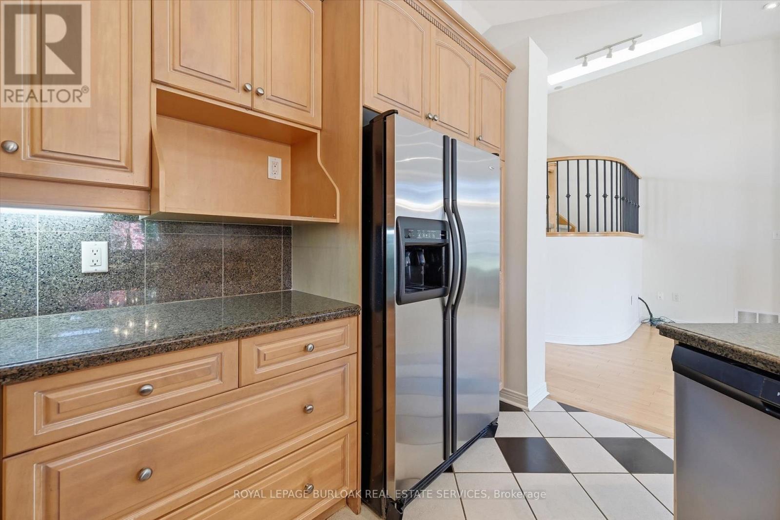 2256 Turnberry Road, Burlington, ON photo 15