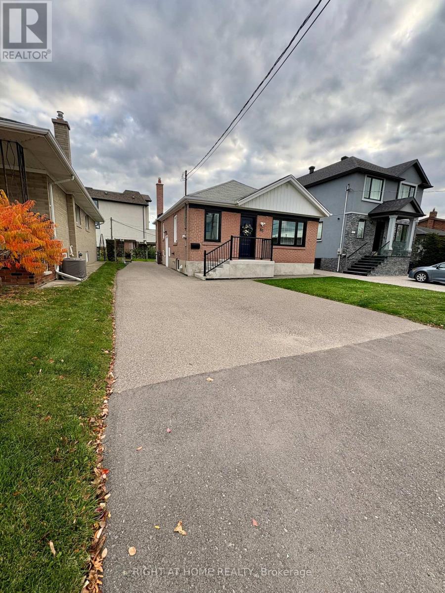 85 Floral Parkway, Toronto, ON photo 2