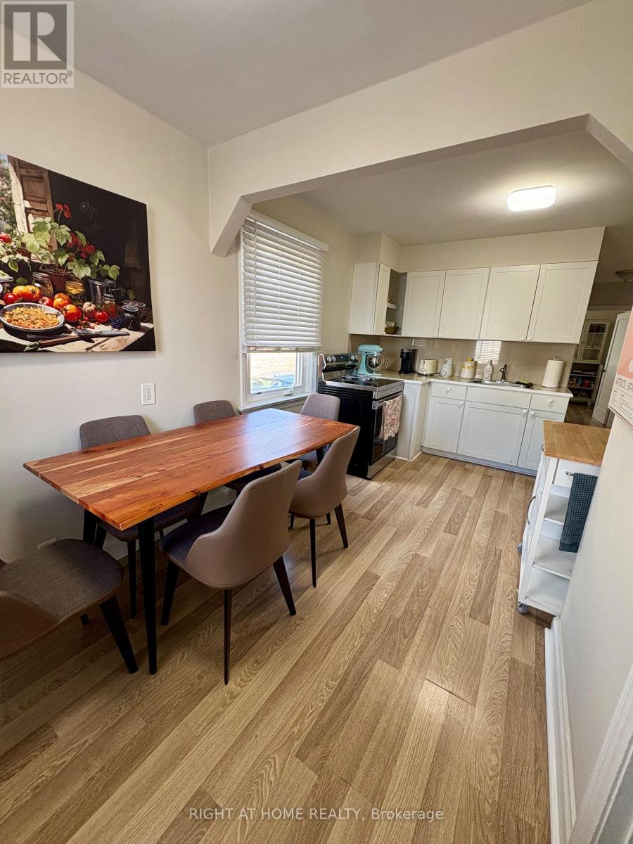 85 Floral Parkway, Toronto, ON photo 6