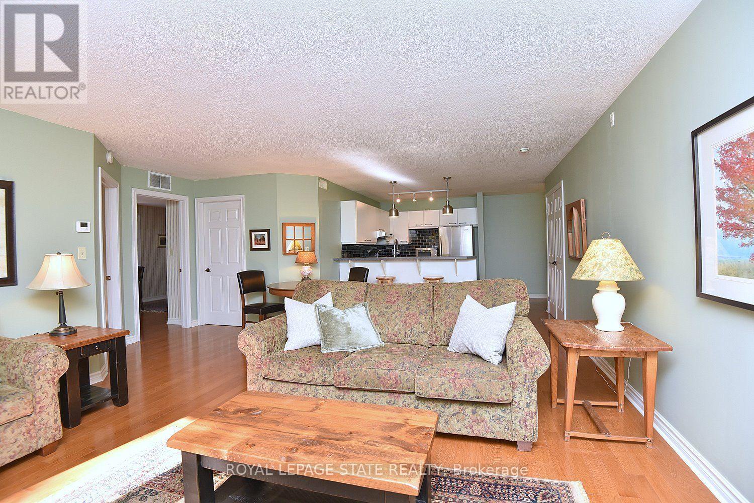 313- 2030 Cleaver Avenue West, Burlington, ON photo 6