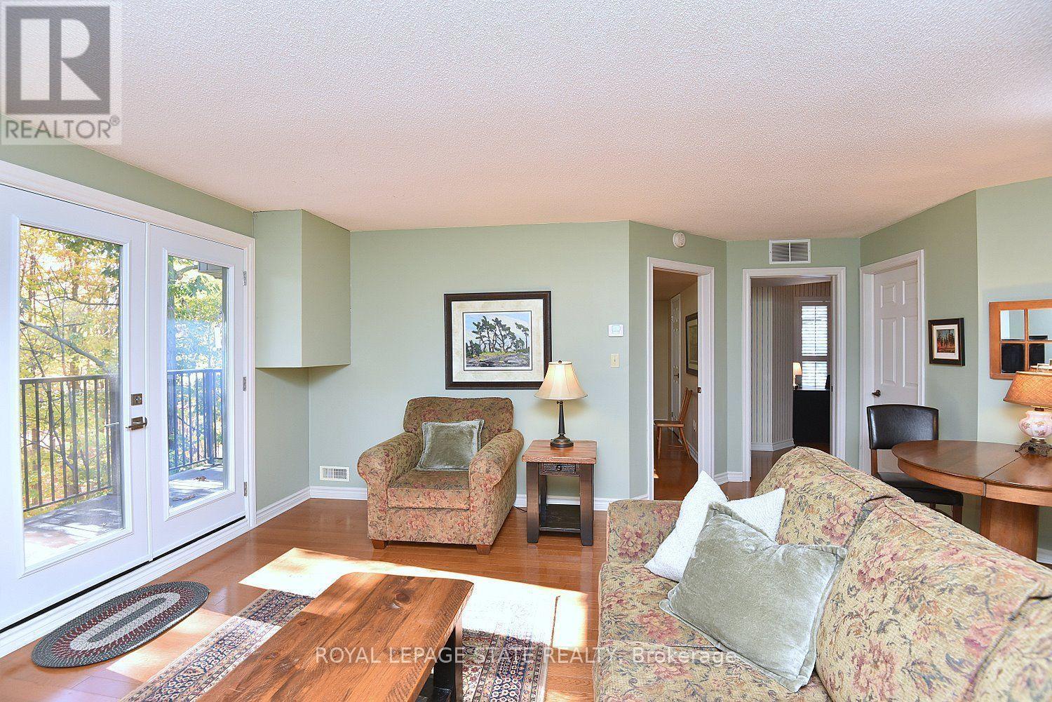 313- 2030 Cleaver Avenue West, Burlington, ON photo 7