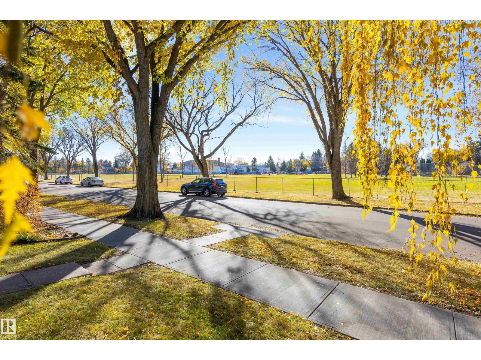 11643 137 ST NW, photo 57 of 58
