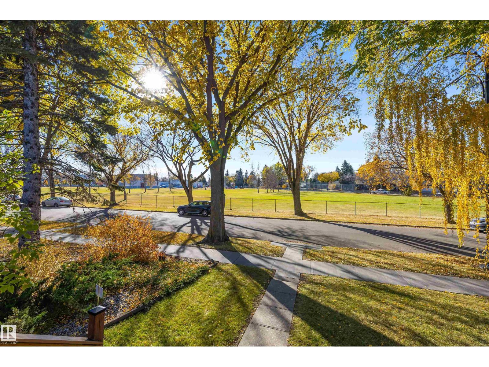 11643 137 ST NW, photo 58 of 58