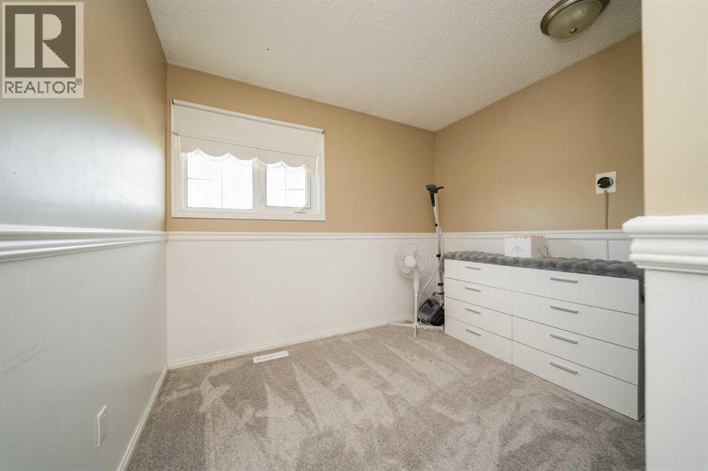 133 Whiteoak Garden, photo 30 of 48
