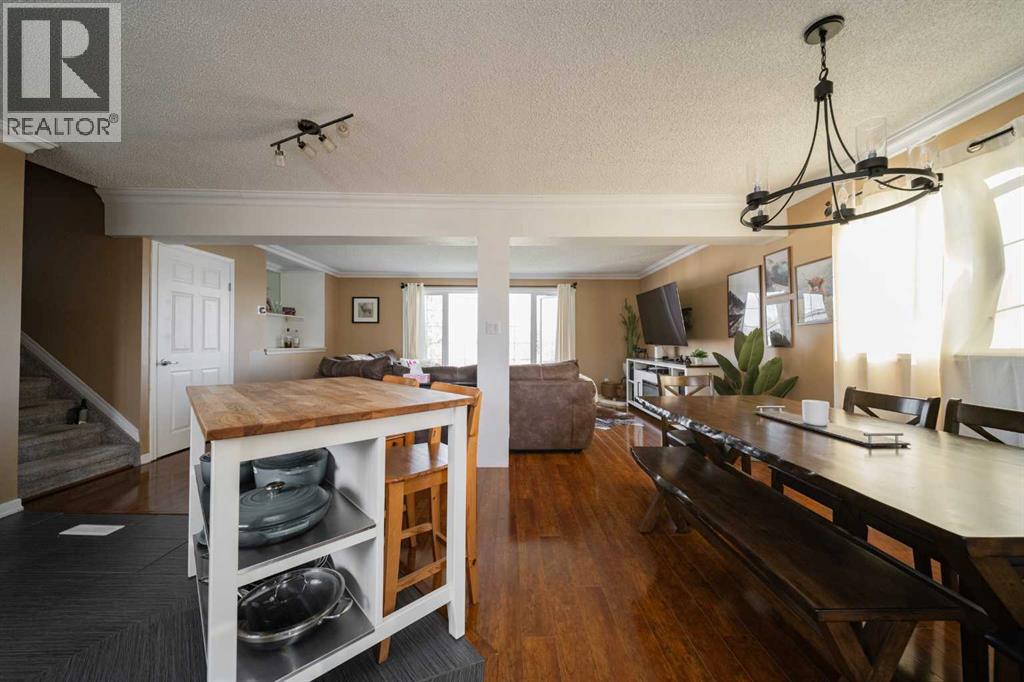 133 Whiteoak Garden, photo 14 of 48