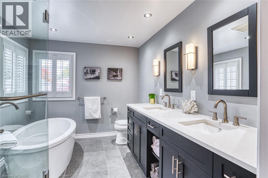 148 CAROLINIAN Lane - 26