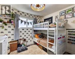 4pc Bathroom - 170 Scarboro Road, Kelowna, BC V1X1M2 Photo 11