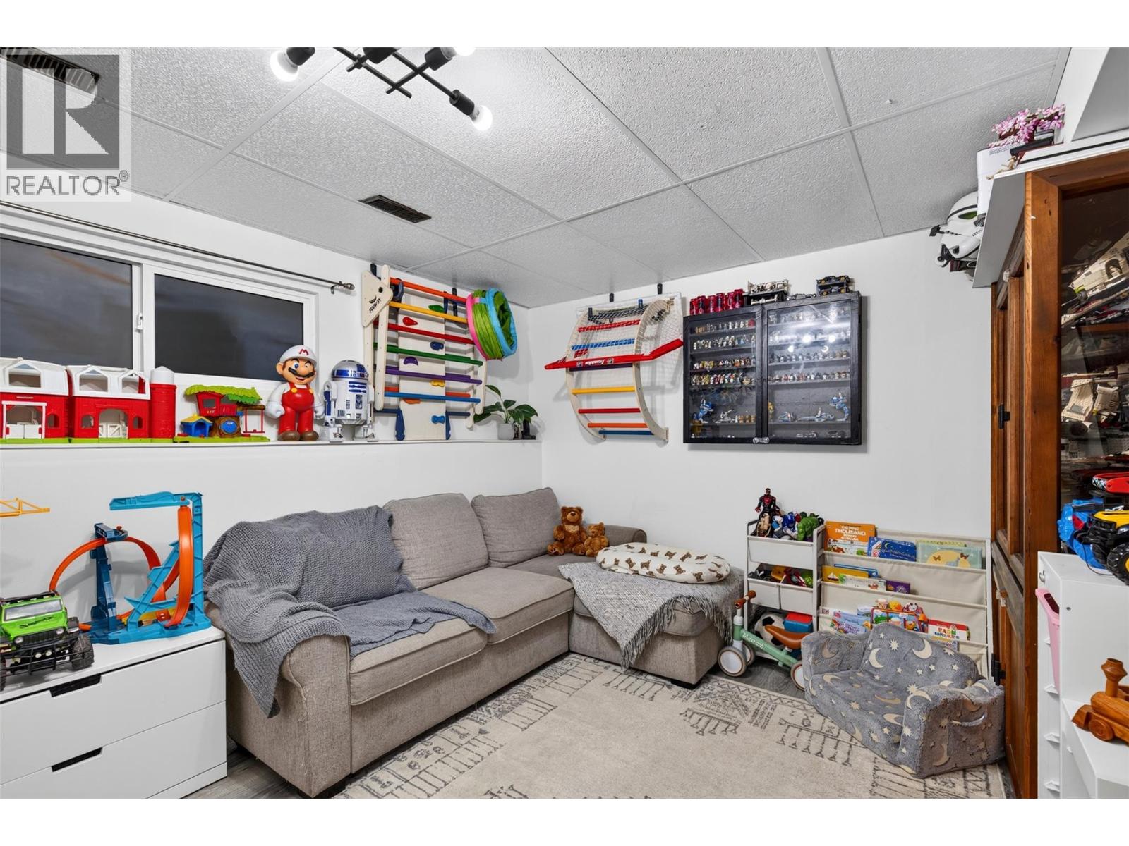 170 Scarboro Road, Kelowna - Image 1