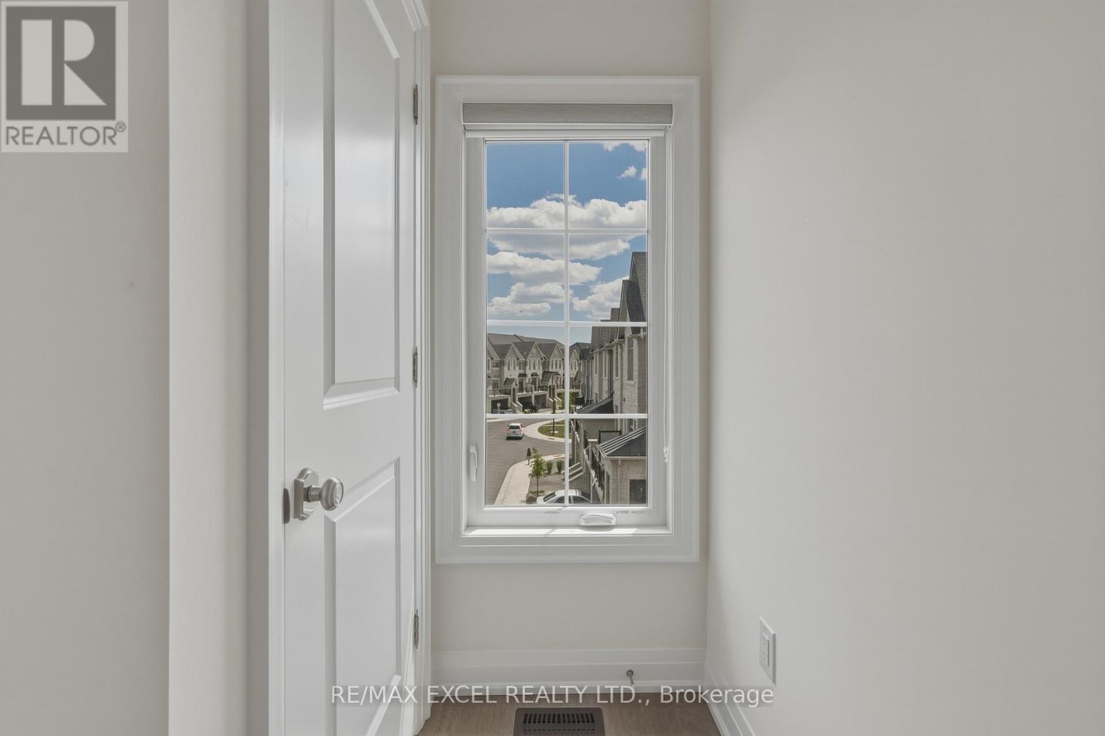 4205 Major Mackenzie Drive East, Markham, ON photo 36